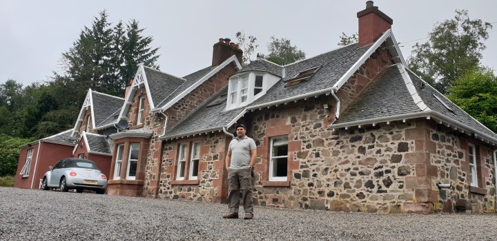 Ardoch house. Glasgow. B&B Scotland. 4 Freckled Faces.